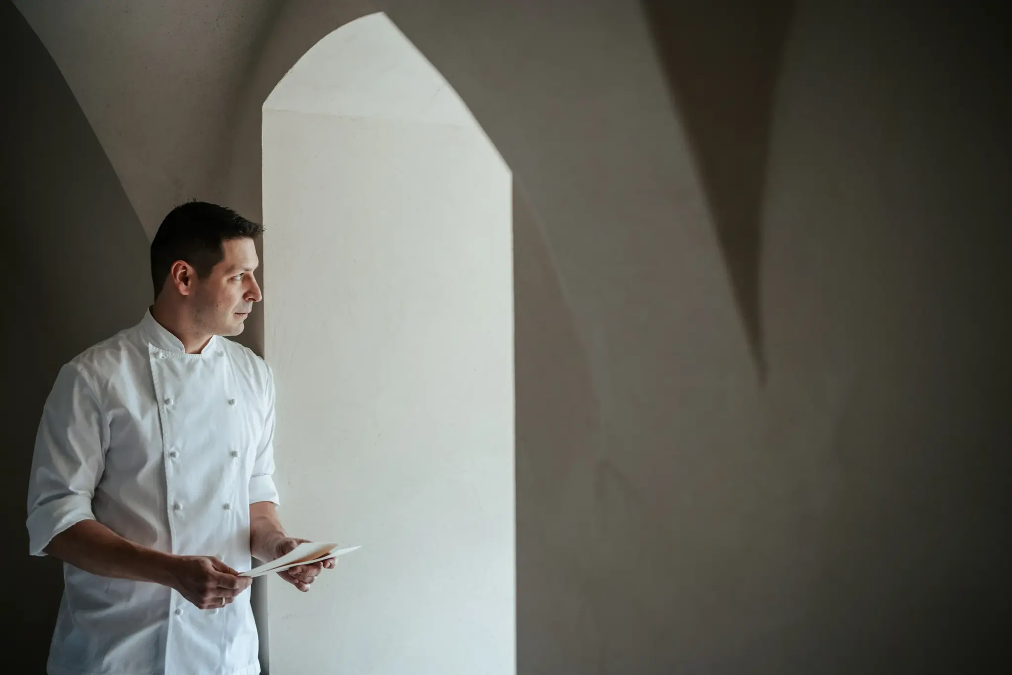 Küchenchef Joachim Jaud im 2-Sterne-Restaurant 141 in Mieming, Tirol